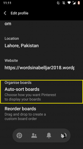 Selecting auto-sort boards option to order boards on Pinterest. 