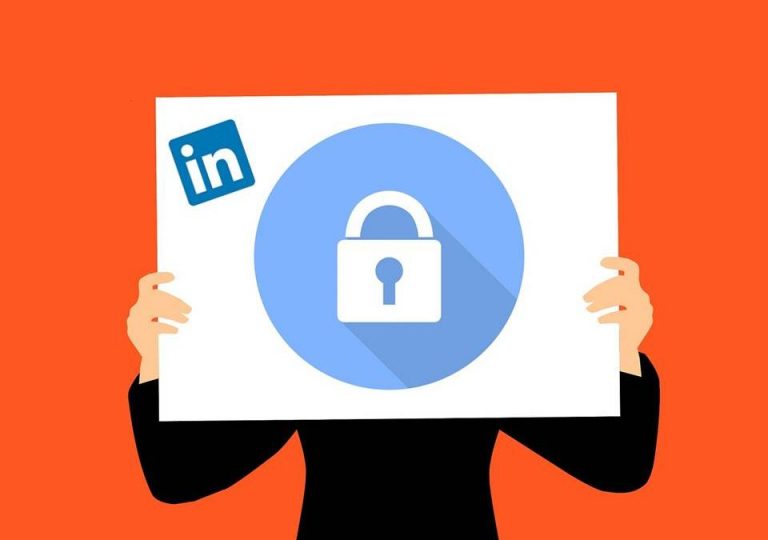 Keeping Your Surname and Email Private in LinkedIn