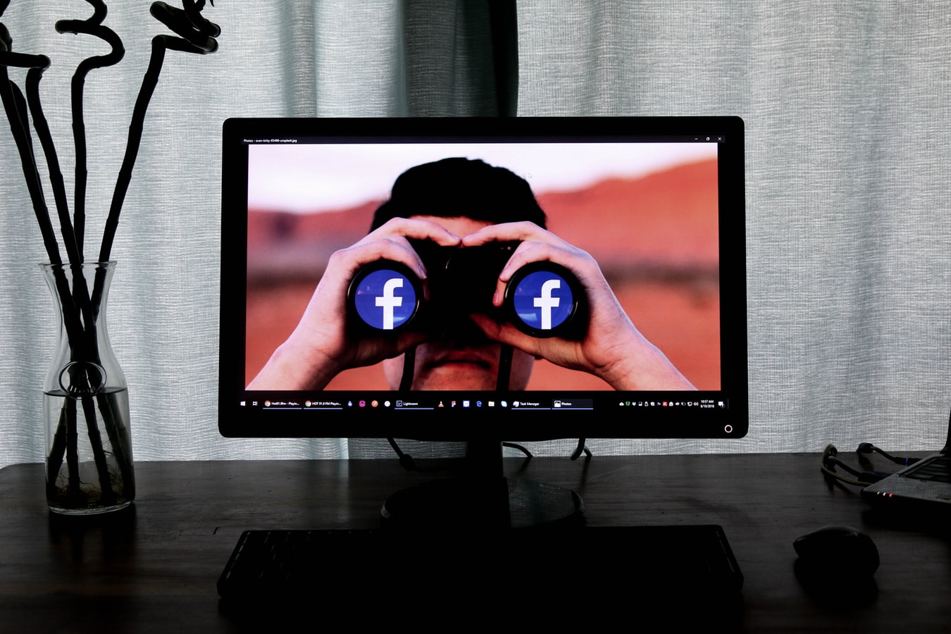how to make all past posts on facebook private