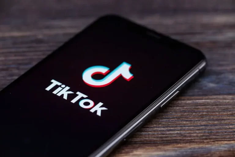 How to Use TikTok Filters: A Step-by-Step Tutorial