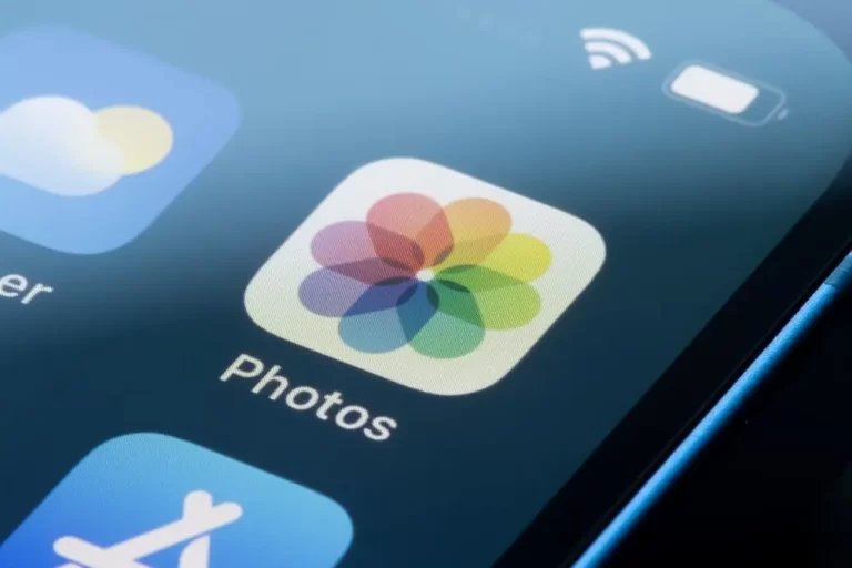 How to Make a Collage on iPhone: An Illustrated Guide