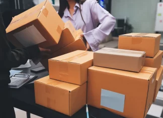 How to Send a Parcel When Timing Matters
